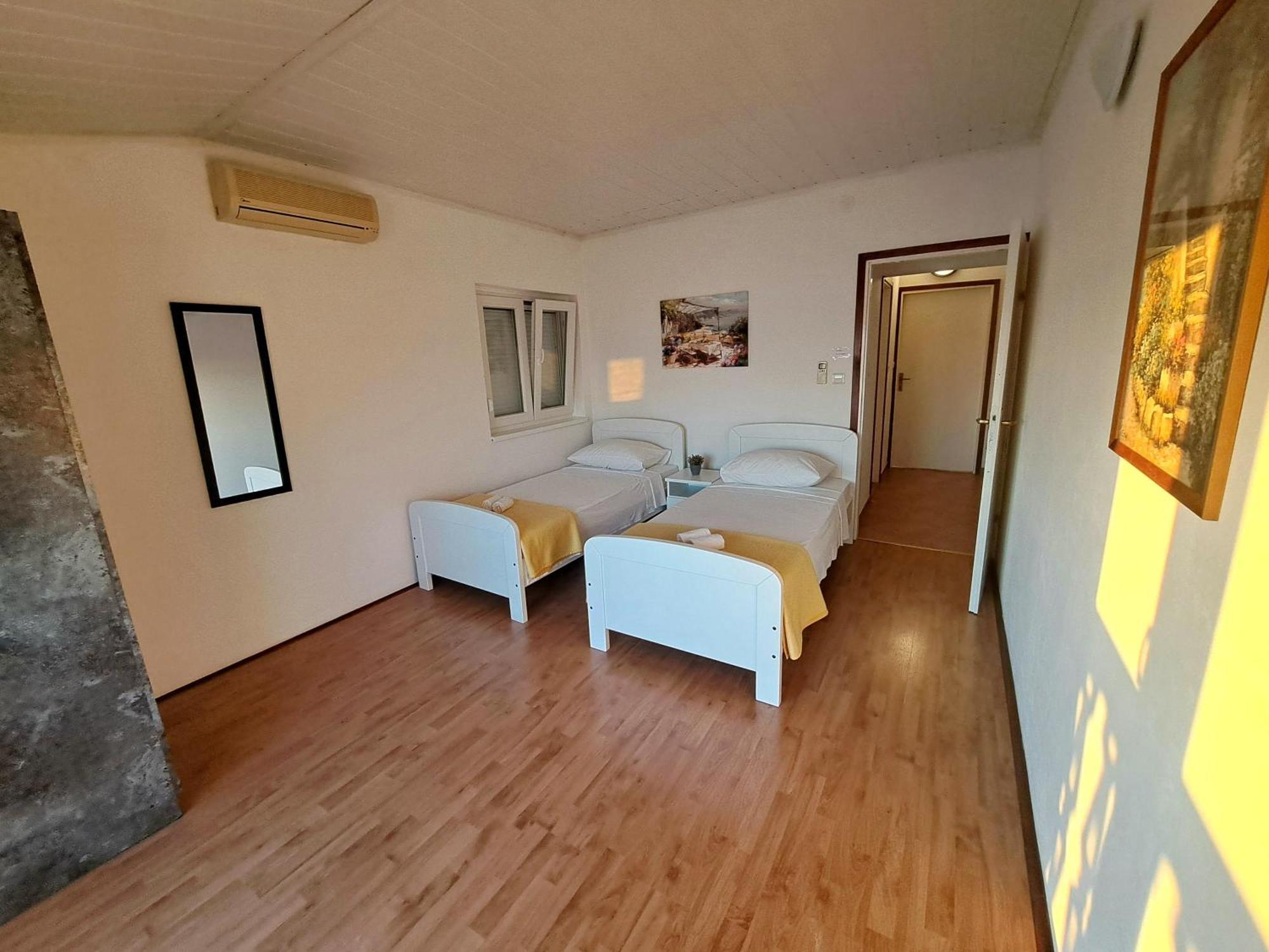 Apartment Maruna *