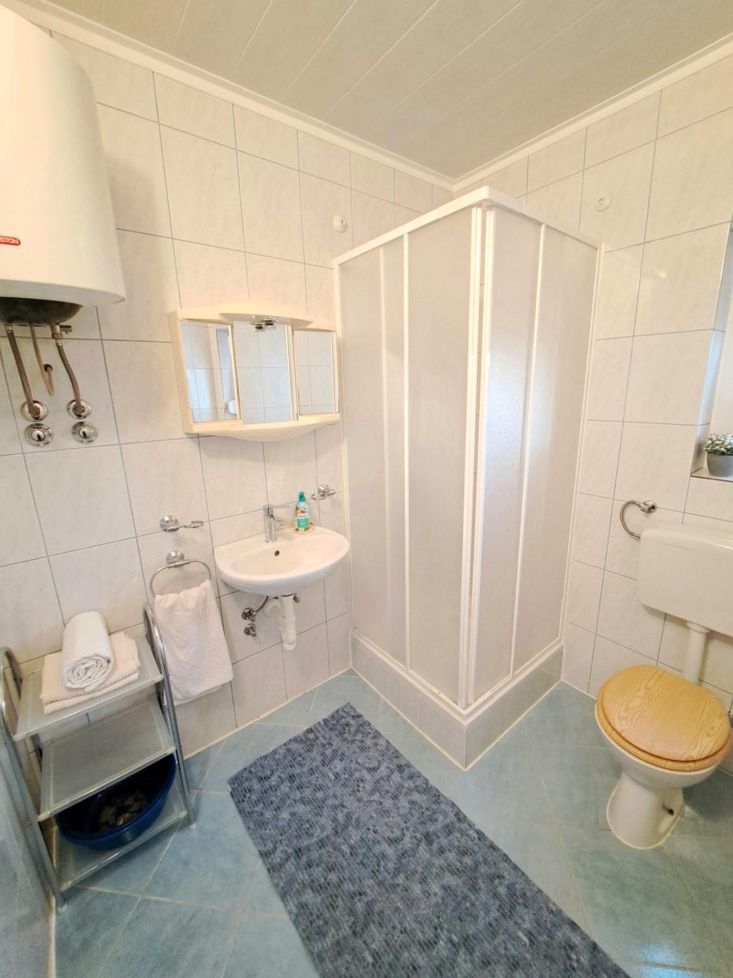 Maruna Apartment